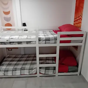 Maison d'hôtes In Historical City Centre With Private Bathroom, Catane